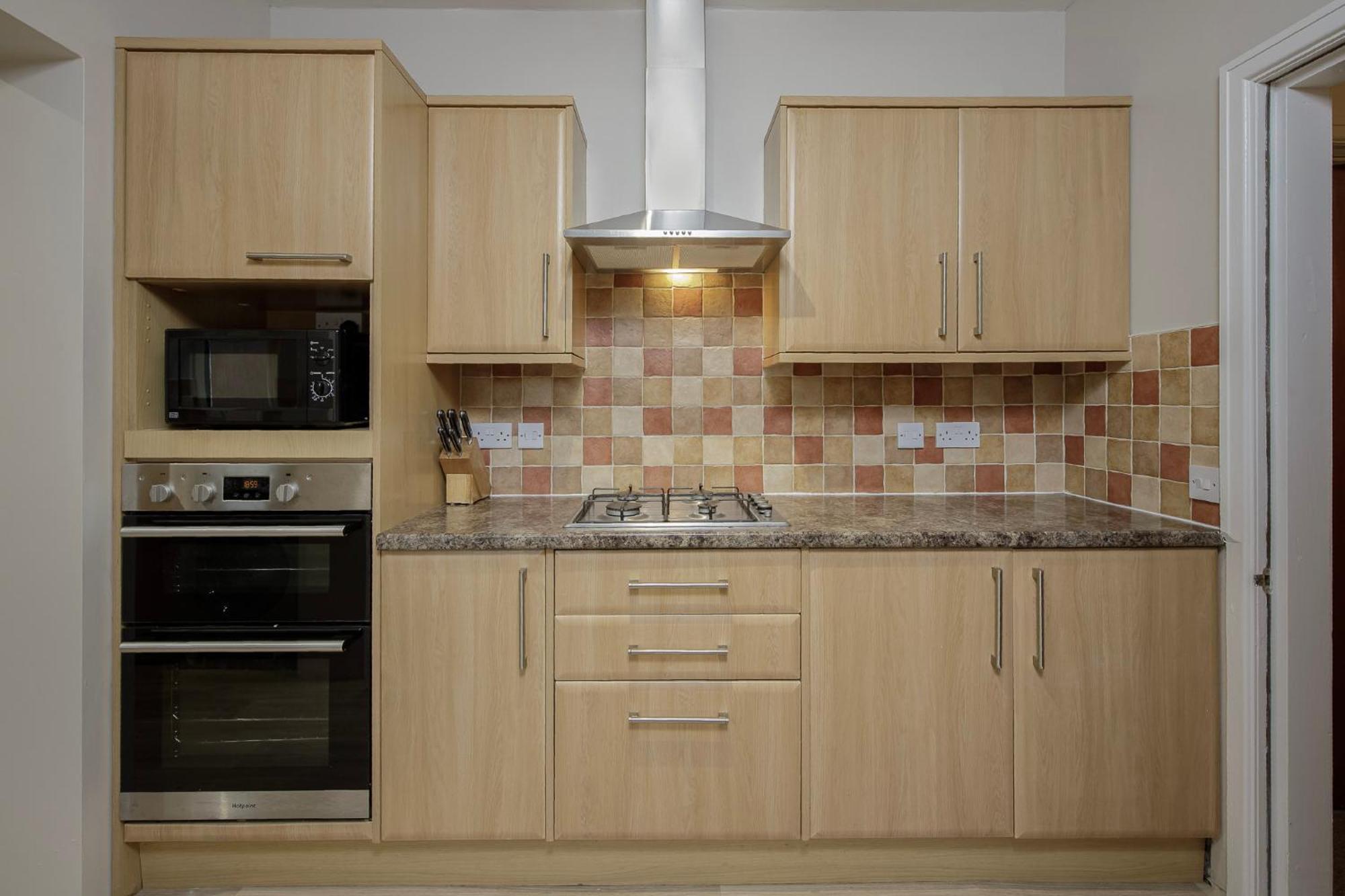 Arnside - Spacious 10-Bedroom Seaside Cottage Blackpool Ngoại thất bức ảnh