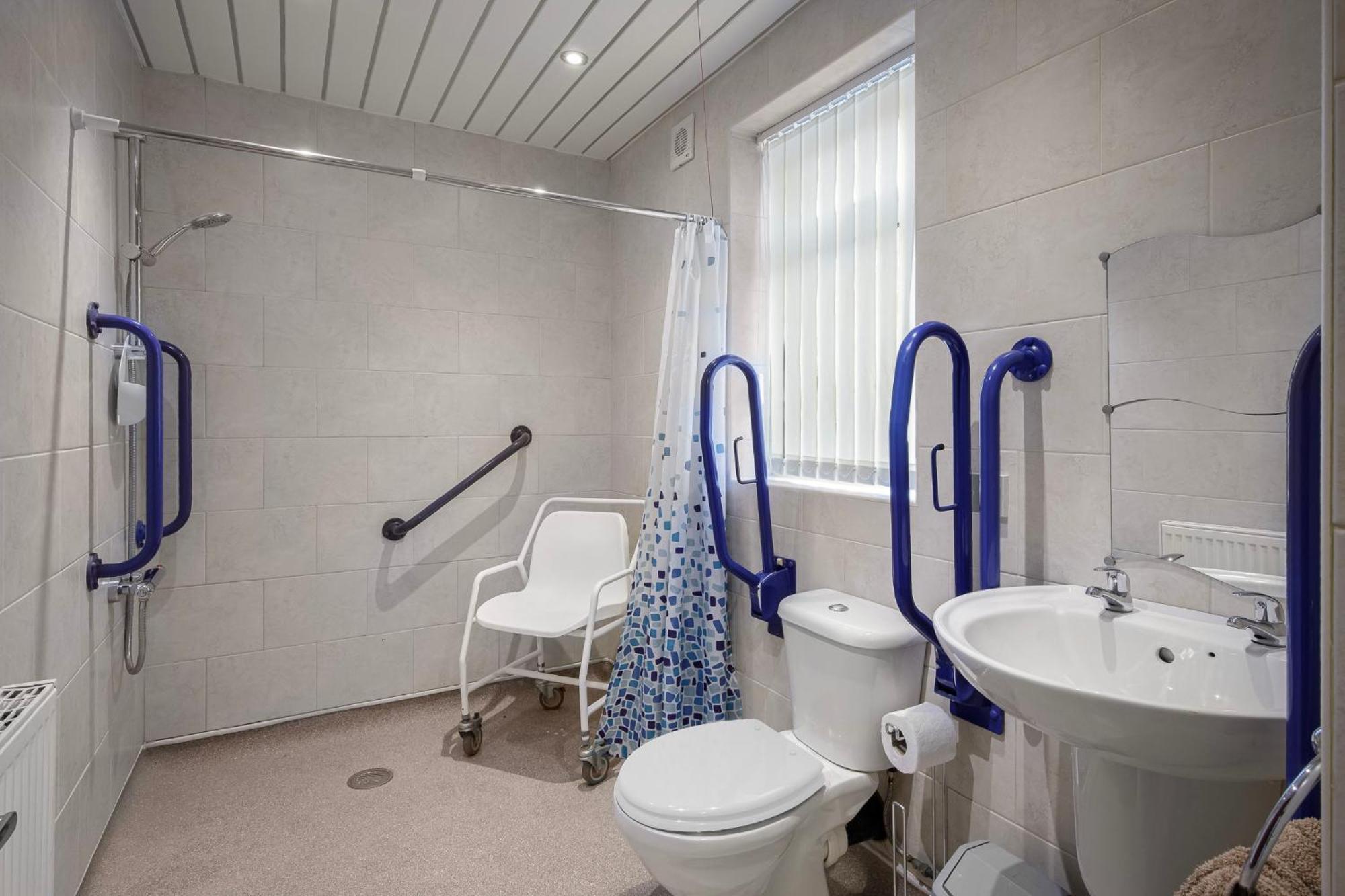 Arnside - Spacious 10-Bedroom Seaside Cottage Blackpool Ngoại thất bức ảnh