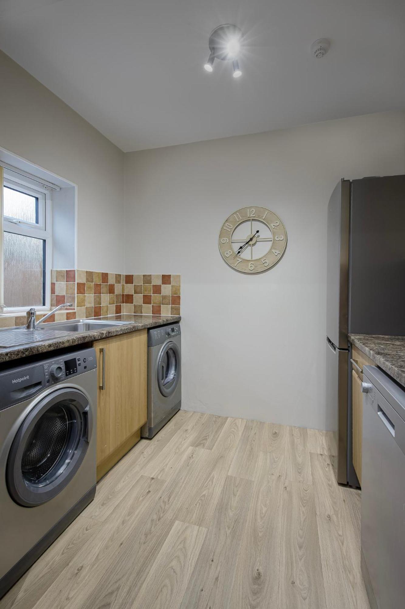 Arnside - Spacious 10-Bedroom Seaside Cottage Blackpool Ngoại thất bức ảnh